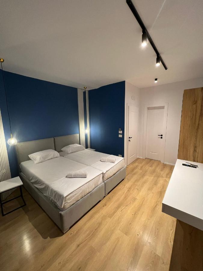 Capital Suites Center Tirana Zewnętrze zdjęcie