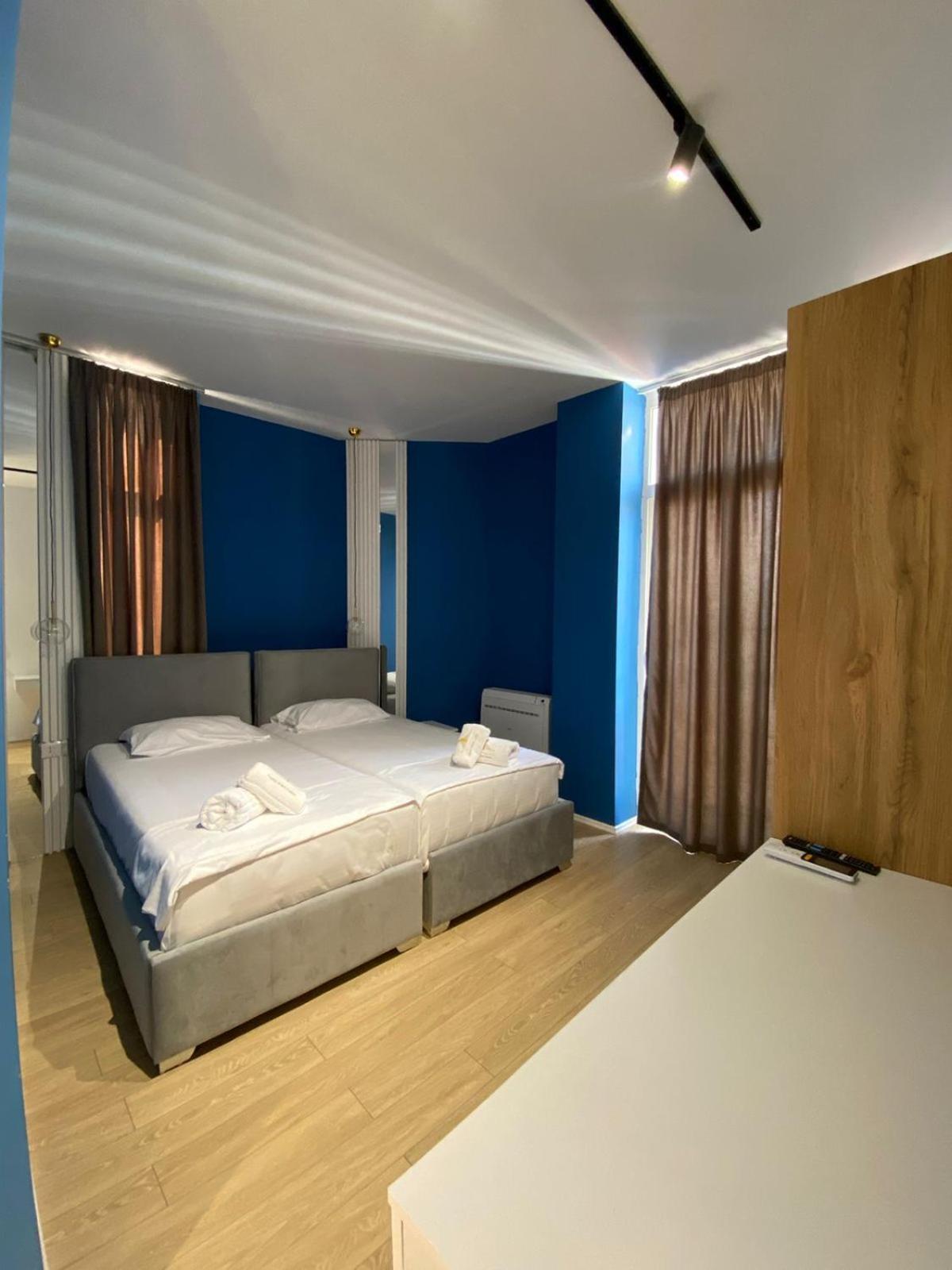Capital Suites Center Tirana Zewnętrze zdjęcie